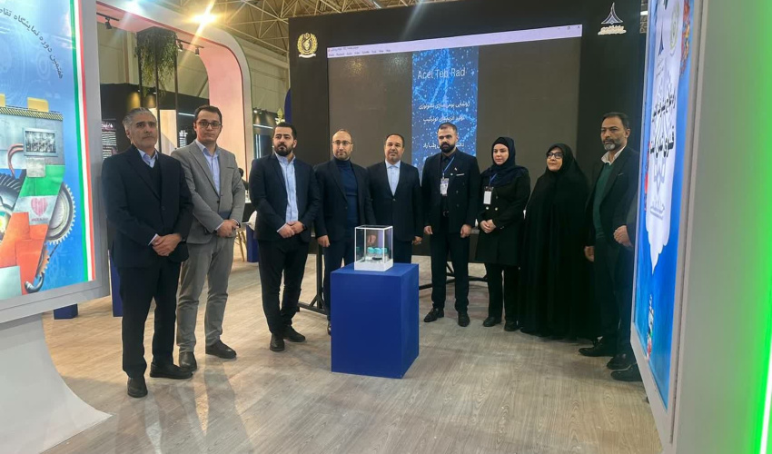 بازدید رئیس مرکز نخبگان و استعداد های برتر از نمایشگاه «ایران‌ساخت»
